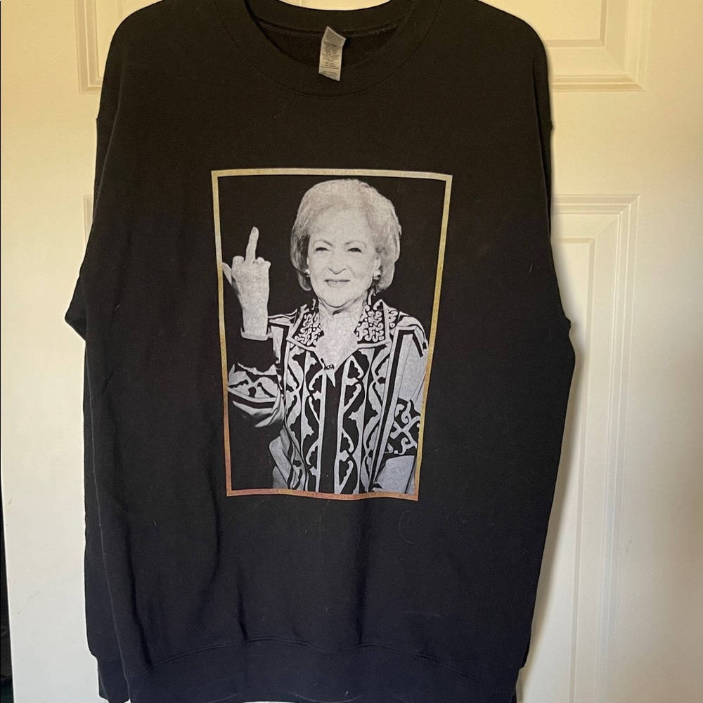 Black Graphic Sweatshirt